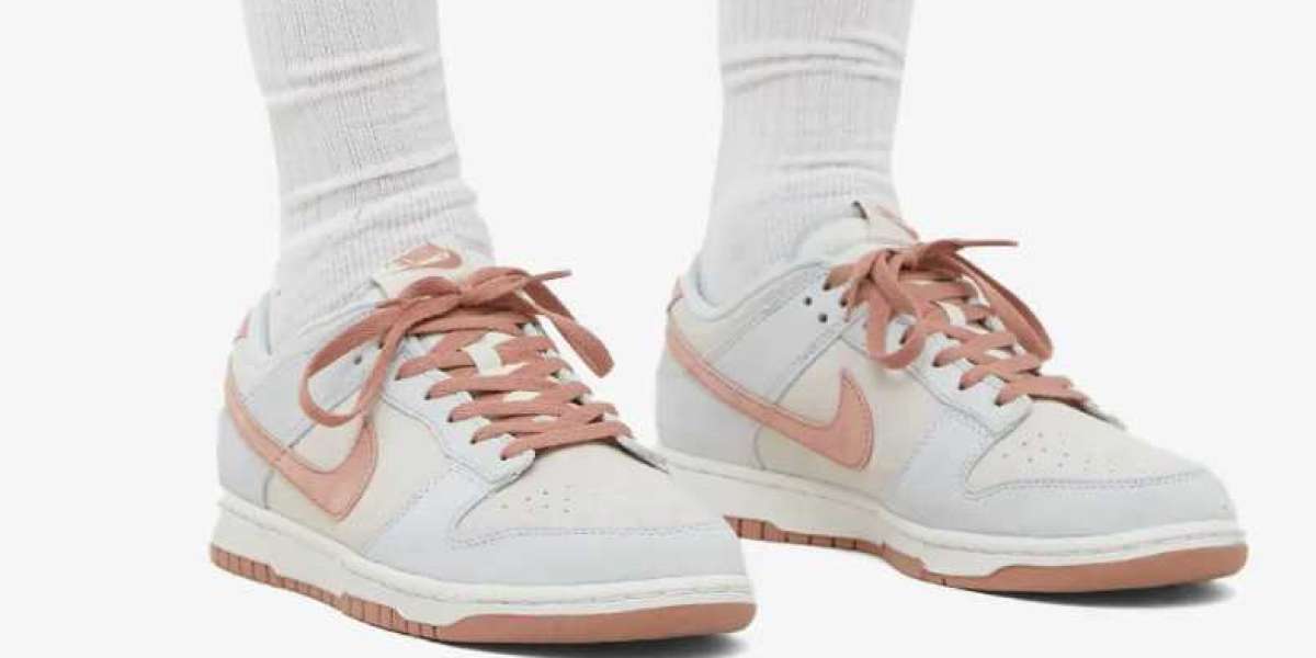 Julespesial: Nike Dunk Fossil Rose