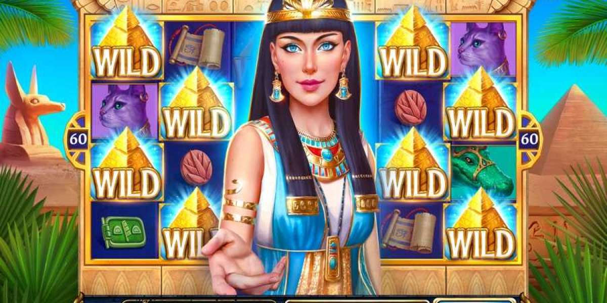 Mastering the Art of Playing Online Slots